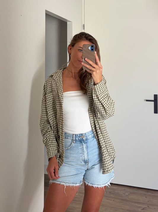 Oversized blouse op short - complete outfit voor dames