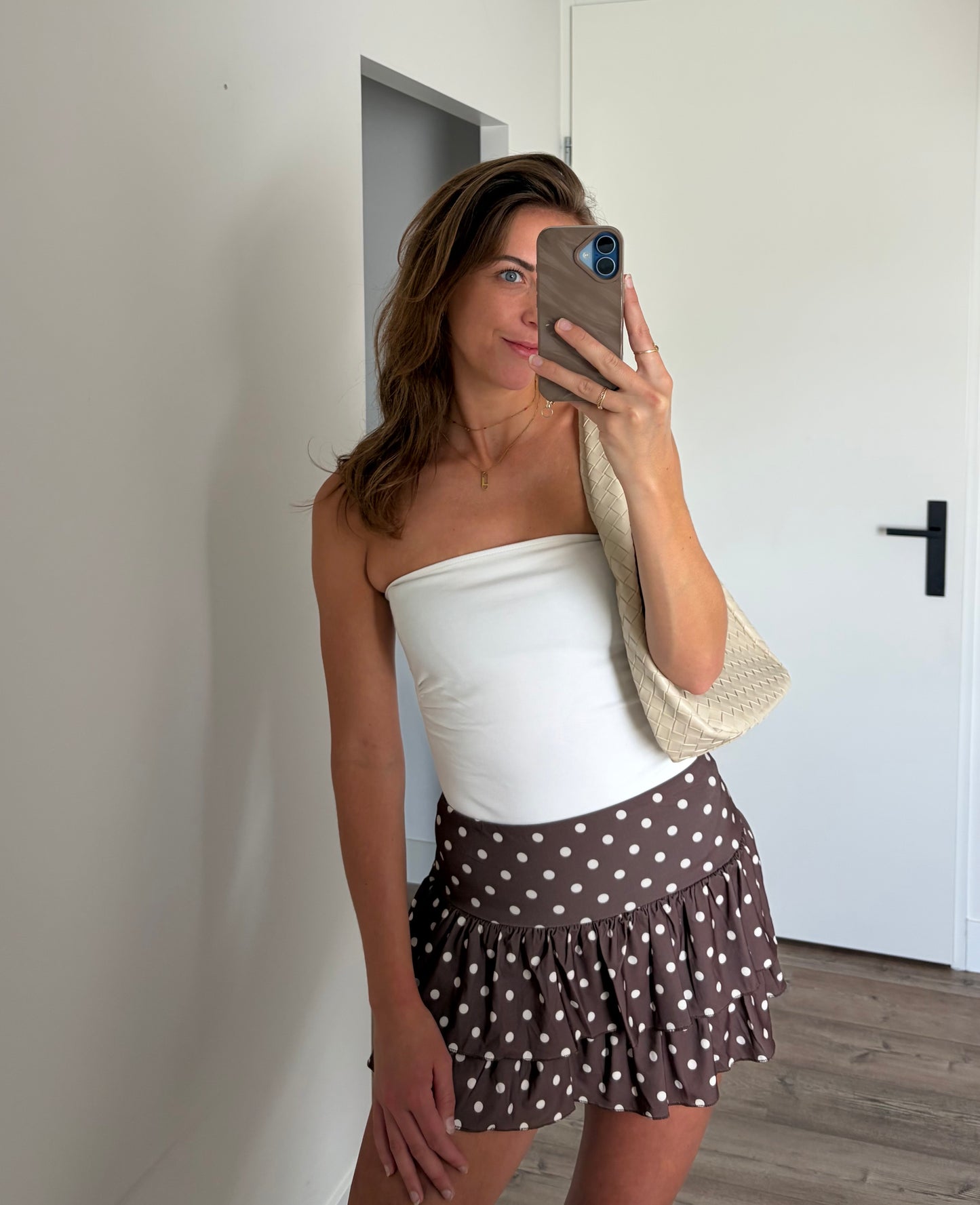 bruine polka dot skort dames met crème stippen