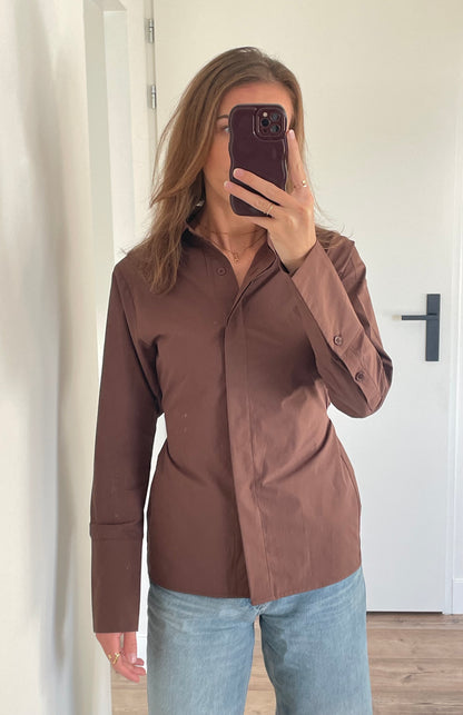 Bruine blouse met strik detail - By LIV Fashion - Eight Paris
